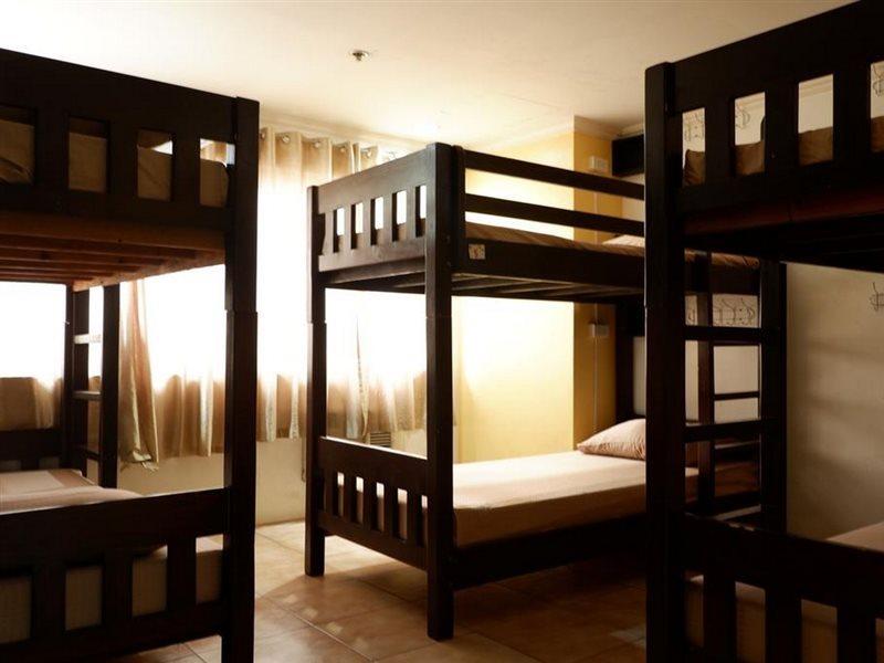 The Fort Budget Hotel- Bonifacio Global City Makati City Buitenkant foto