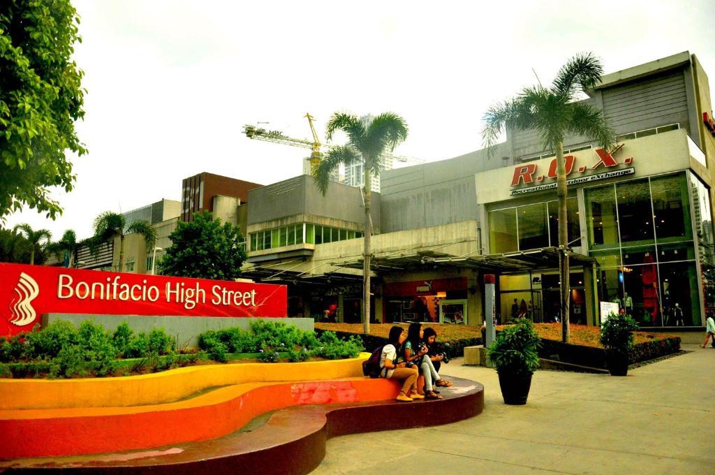 The Fort Budget Hotel- Bonifacio Global City Makati City Buitenkant foto