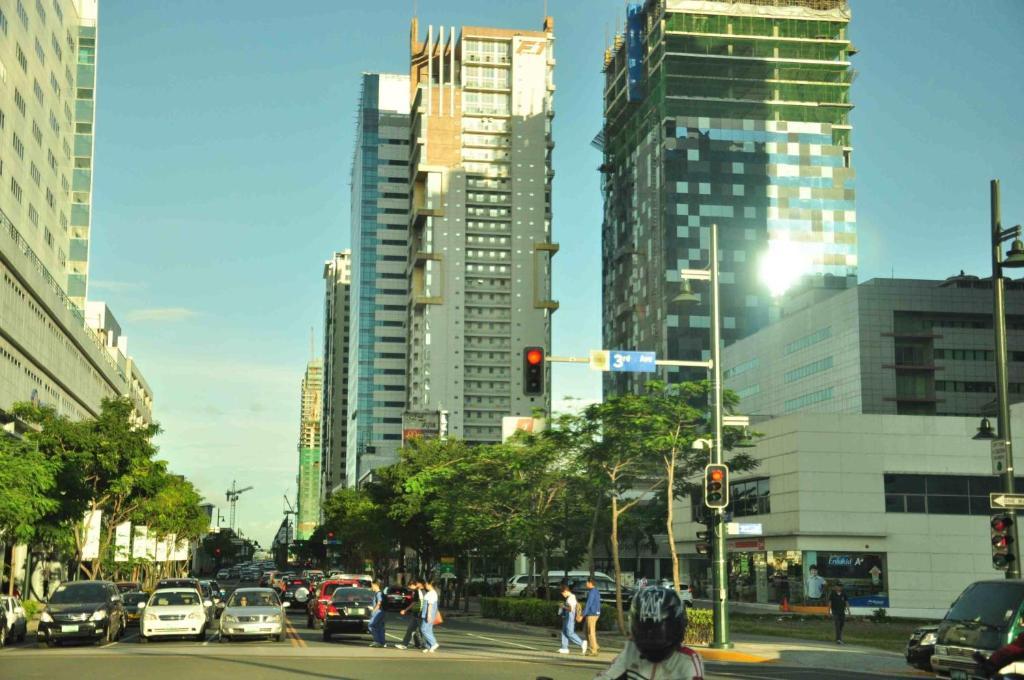 The Fort Budget Hotel- Bonifacio Global City Makati City Buitenkant foto