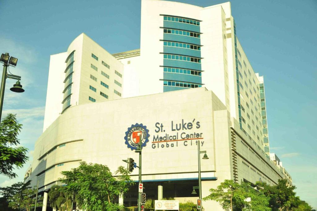 The Fort Budget Hotel- Bonifacio Global City Makati City Buitenkant foto