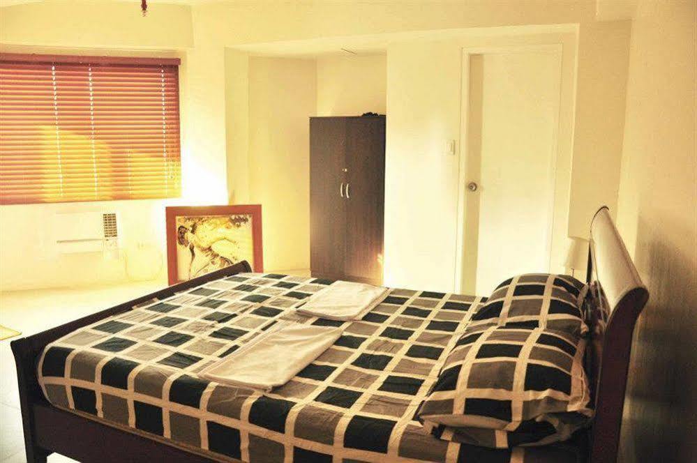 The Fort Budget Hotel- Bonifacio Global City Makati City Buitenkant foto