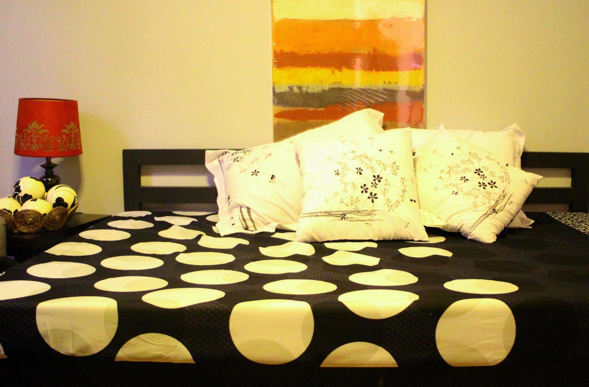 The Fort Budget Hotel- Bonifacio Global City Makati City Buitenkant foto