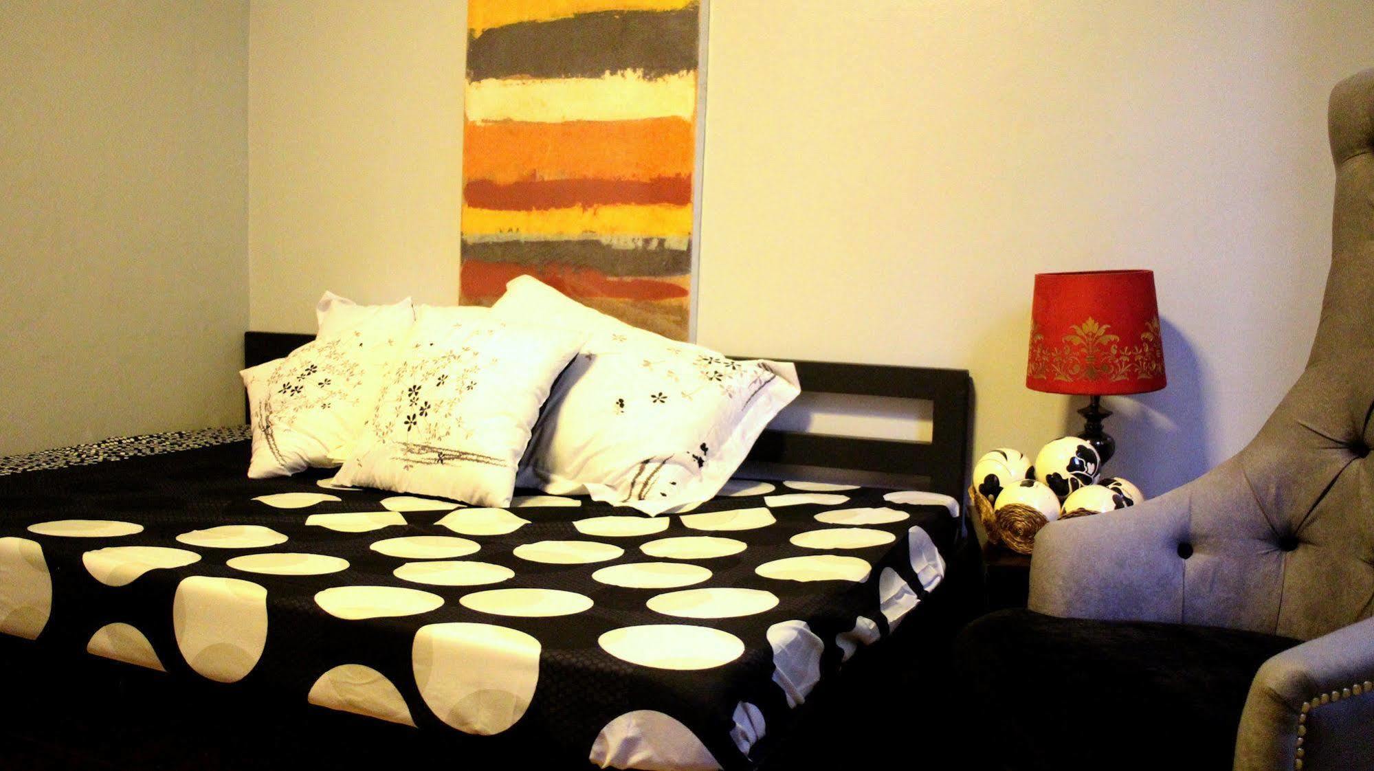 The Fort Budget Hotel- Bonifacio Global City Makati City Buitenkant foto