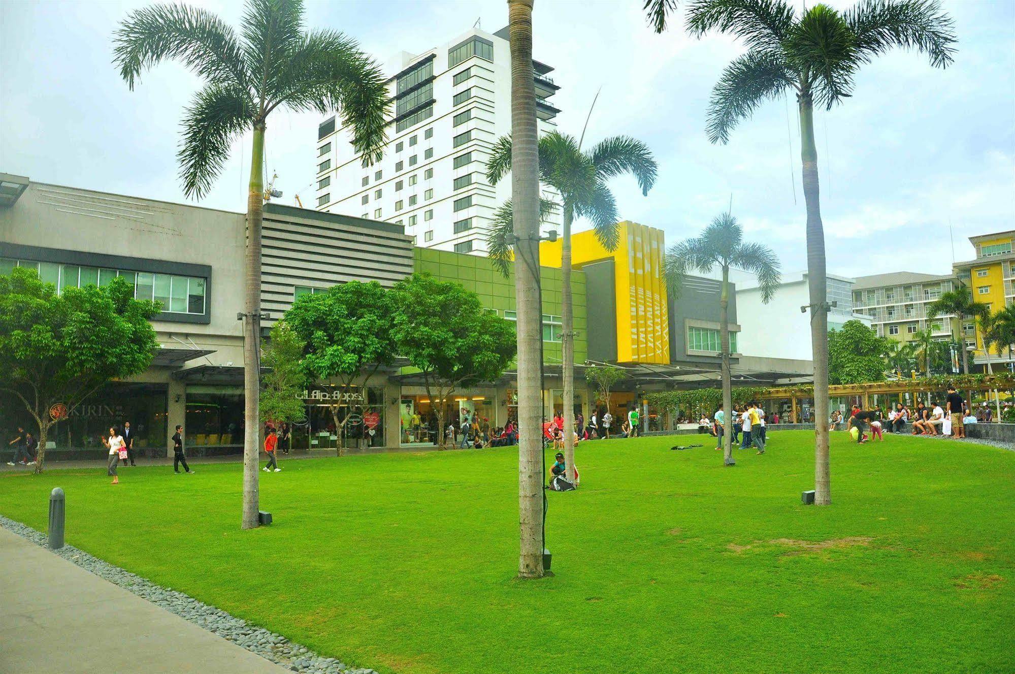 The Fort Budget Hotel- Bonifacio Global City Makati City Buitenkant foto