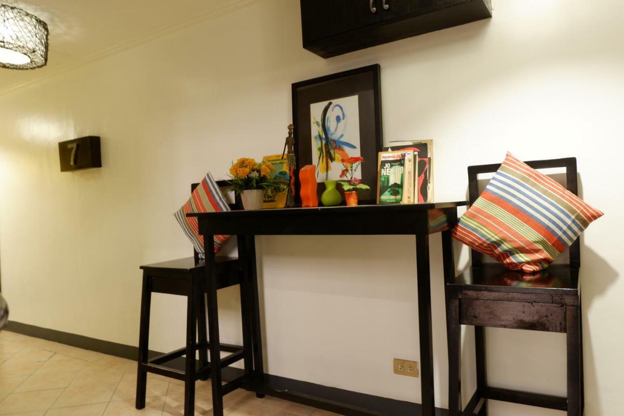 The Fort Budget Hotel- Bonifacio Global City Makati City Buitenkant foto