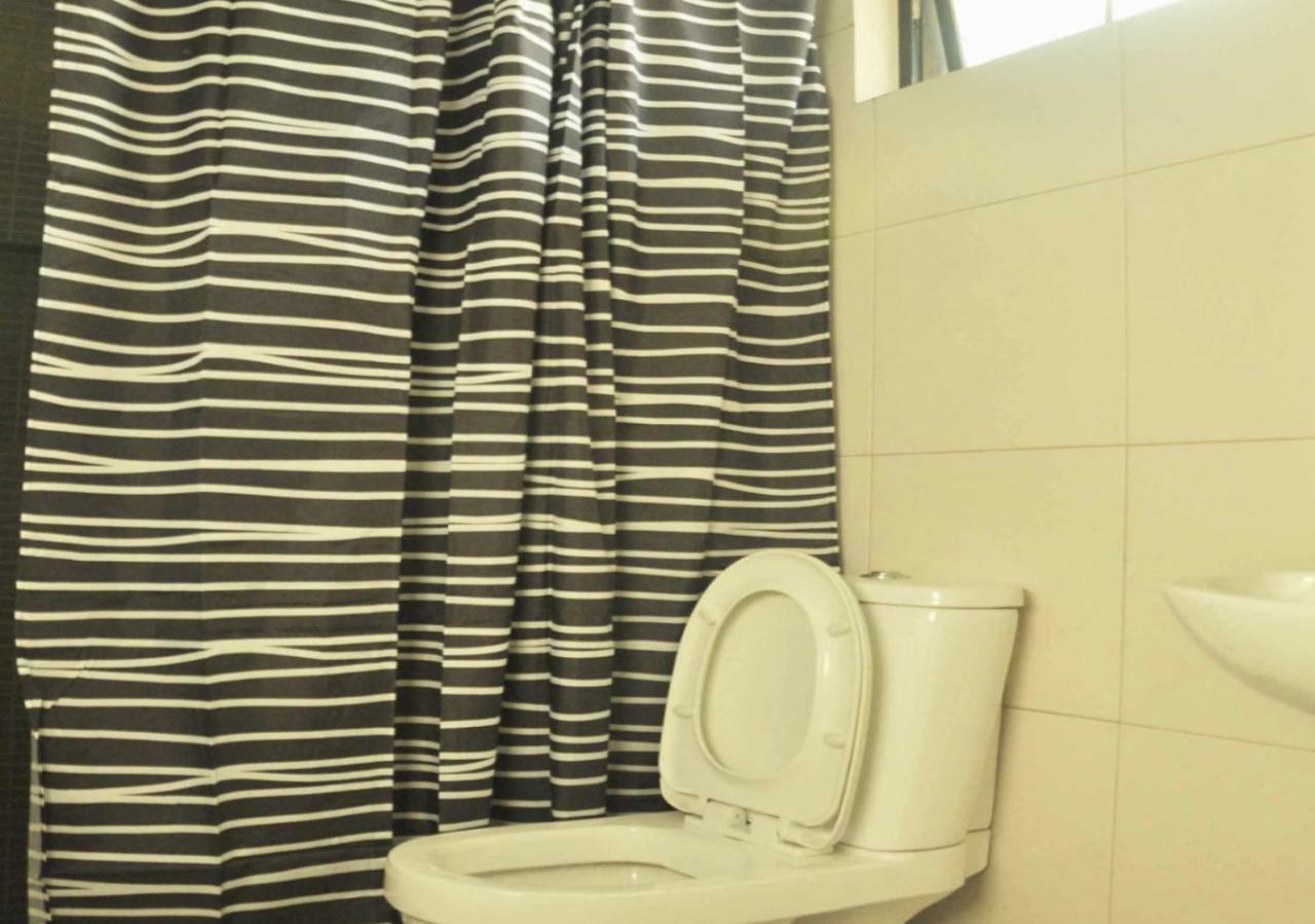 The Fort Budget Hotel- Bonifacio Global City Makati City Buitenkant foto